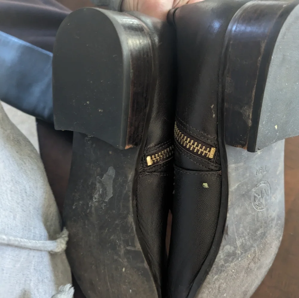 Michael kors boots - Picture 7 of 7